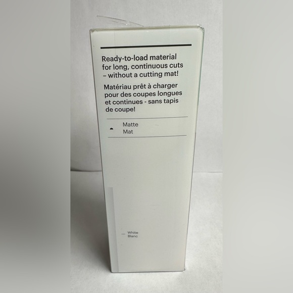 Cricut Joy Smart Vinyl Matte White Removable Vinyl #1 - Picture 2 of 3